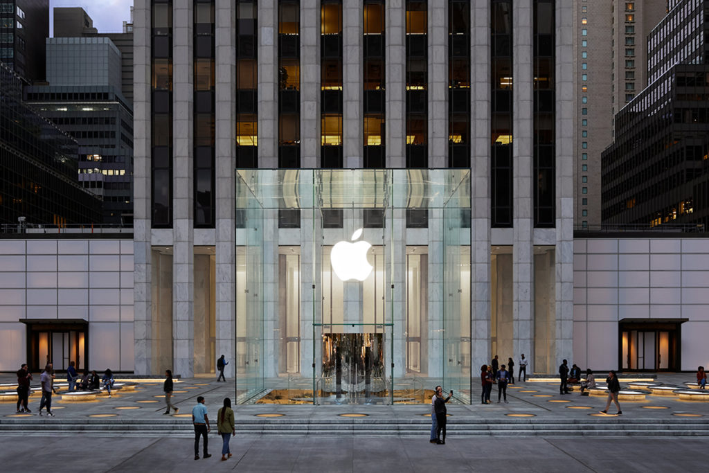 Apple-Store-fifth-avenue-new-york-redesign-exterior